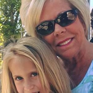 Meet your Posher, Cathy